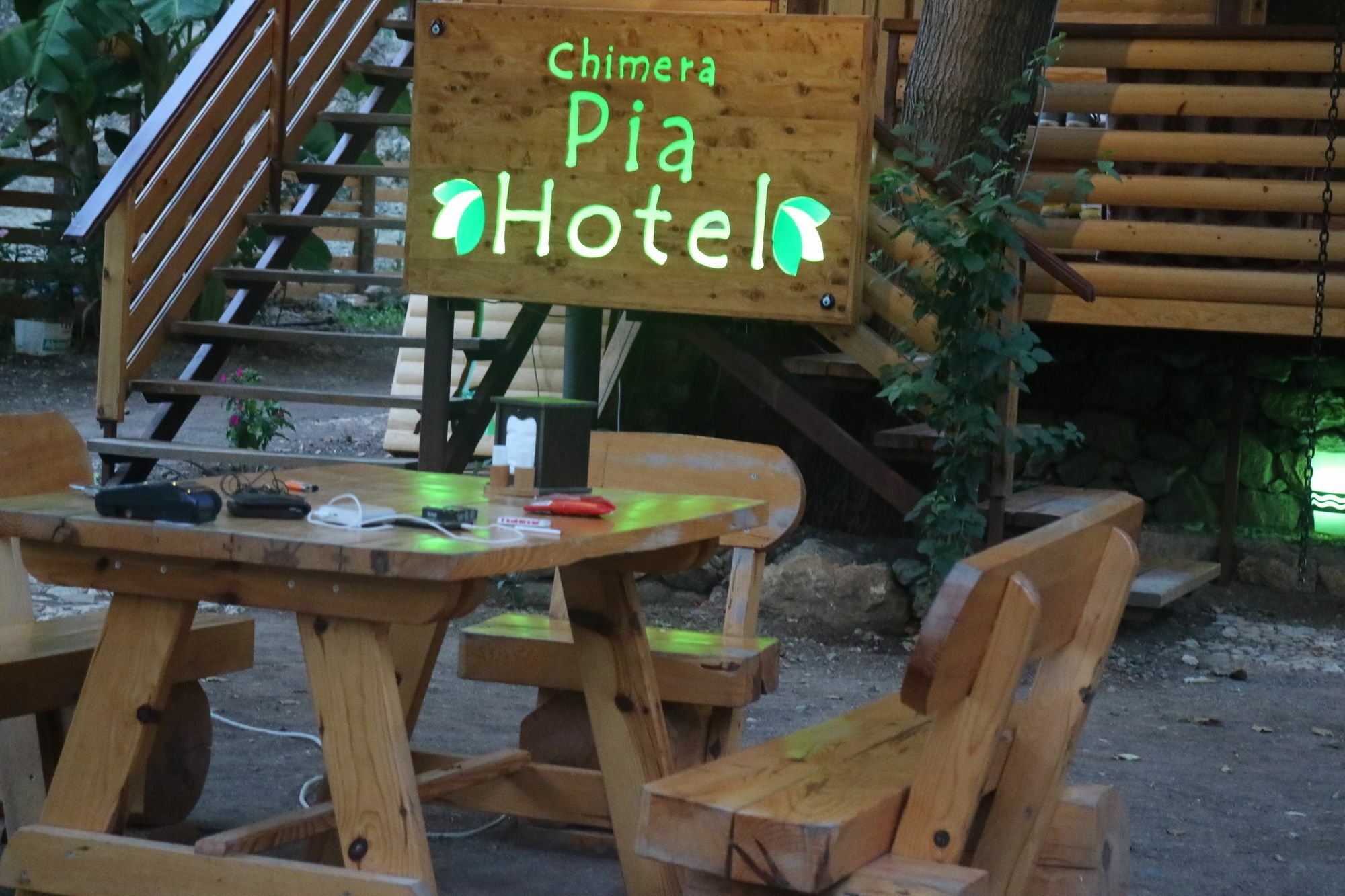 Chimera Pia Aparts Çıralı Eksteriør bilde
